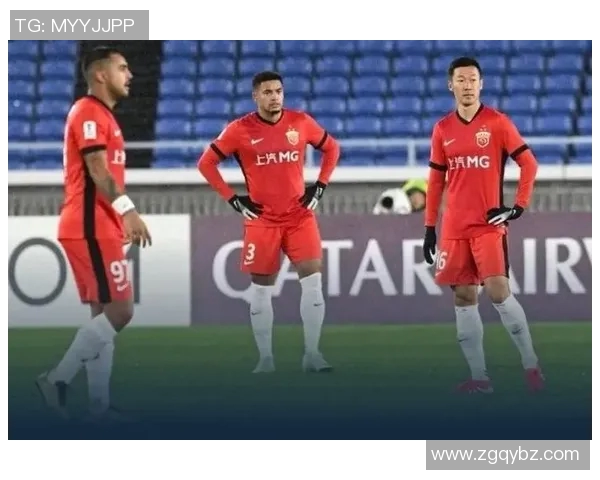 横滨水手与上港25号激战正酣谁能在这场对决中笑到最后